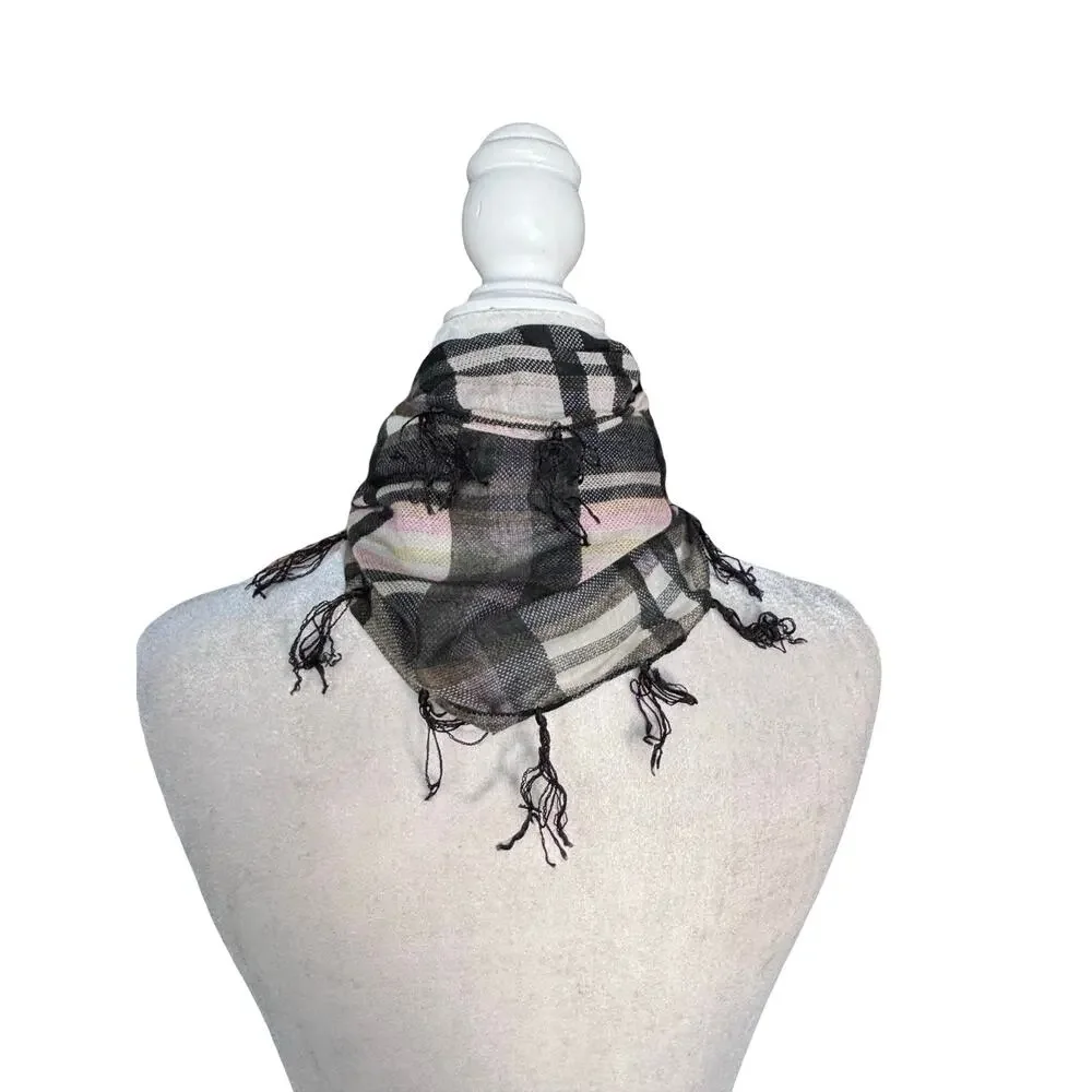 Roxy Neutral Plaid Lightweight Scarf Black Gray Cream Fringe Classic Accessory